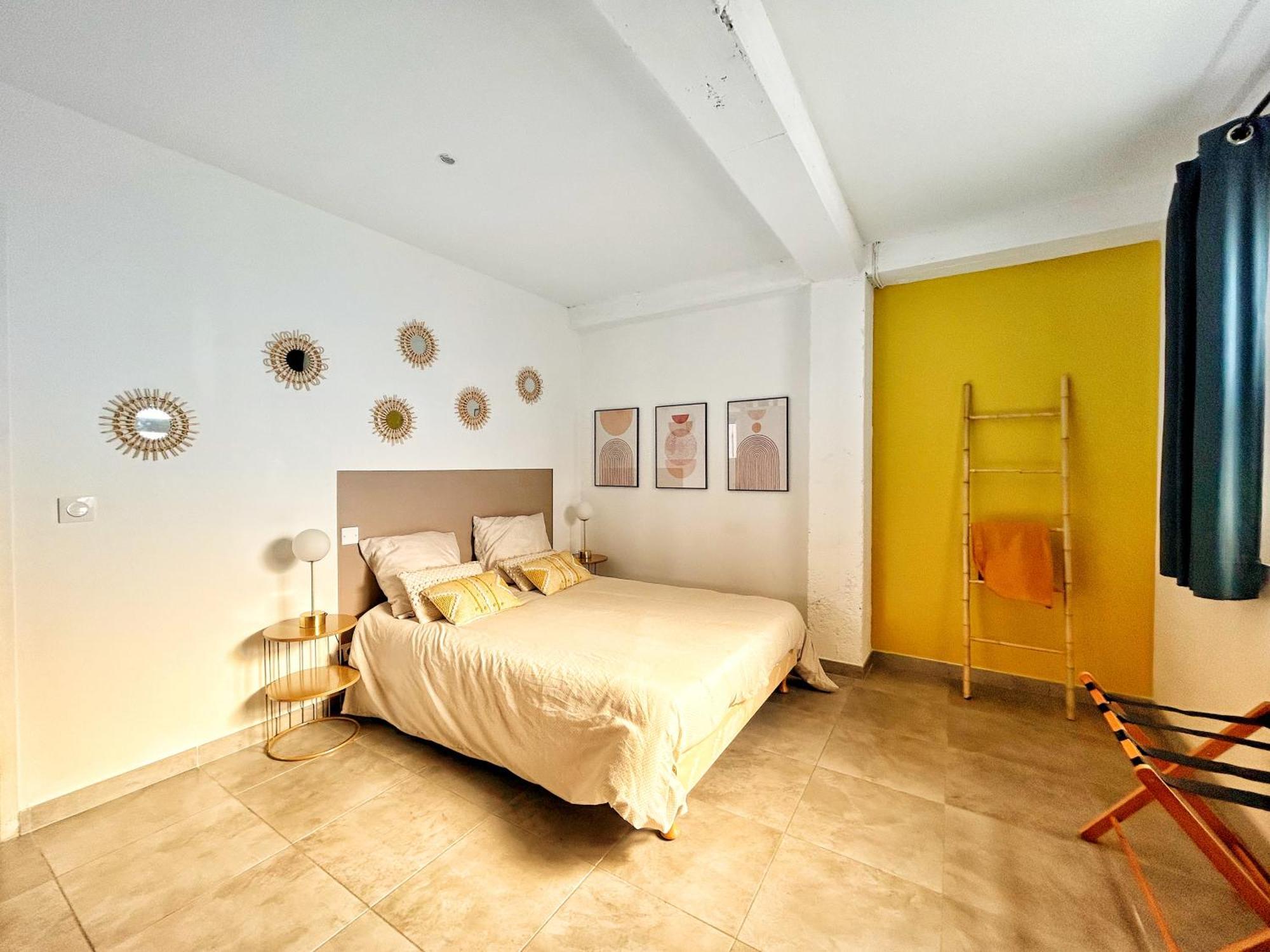 Doux Rouinet Cocoon Apartment Fourques  Exterior foto